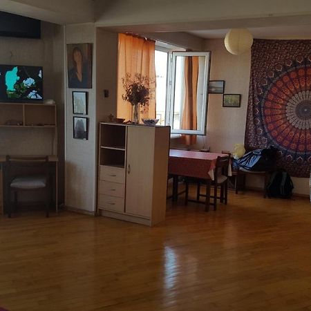 Good Apartment Tbilisi Eksteriør bilde