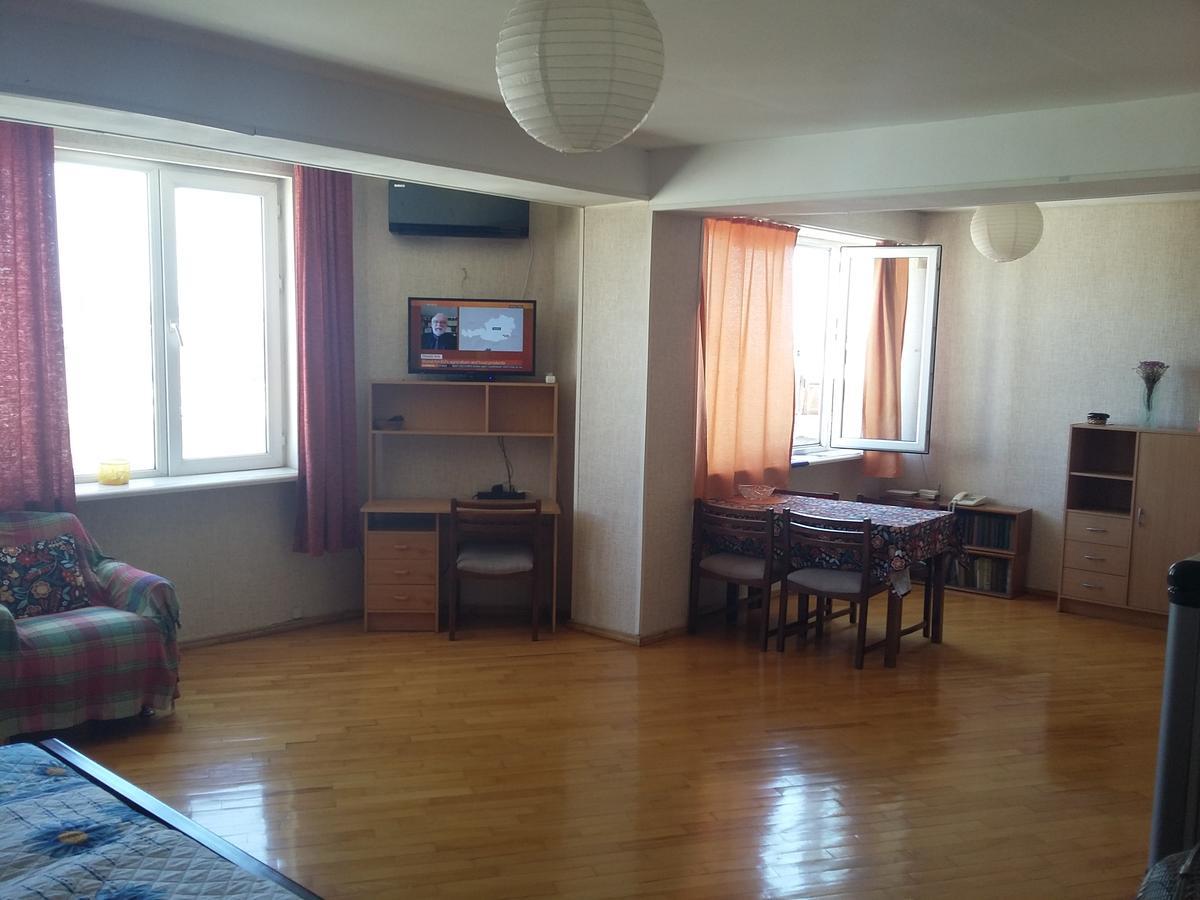 Good Apartment Tbilisi Eksteriør bilde